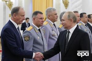 Патрушев (крайний слева) девять лет возглавлял ФСБ