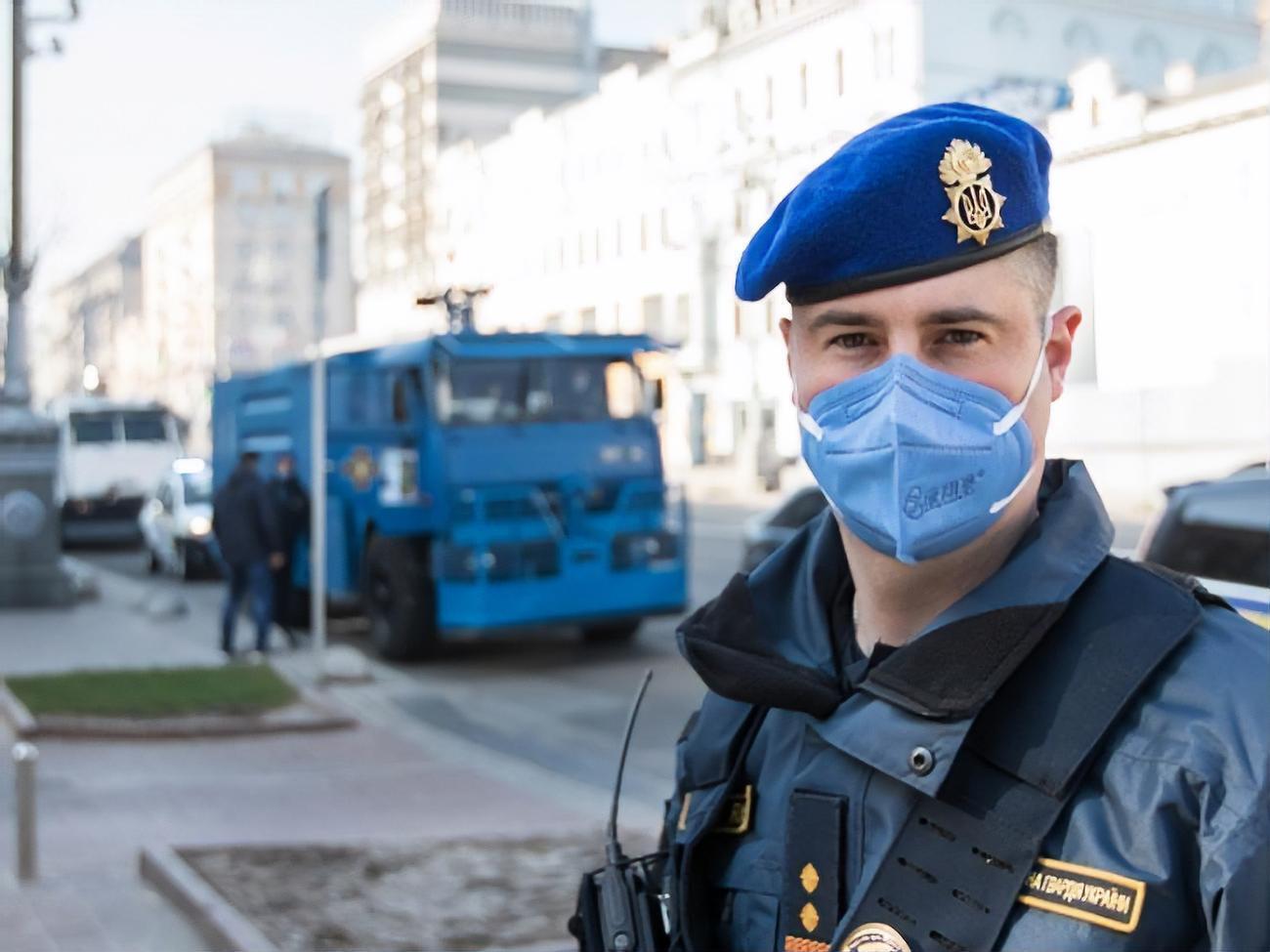 Военнослужащих будут подключать к помощи трижды в неделю