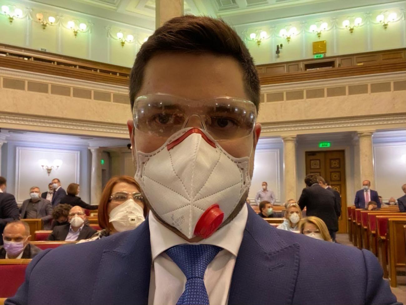 По информации Качуры, восемь нардепов заразились коронавирусом