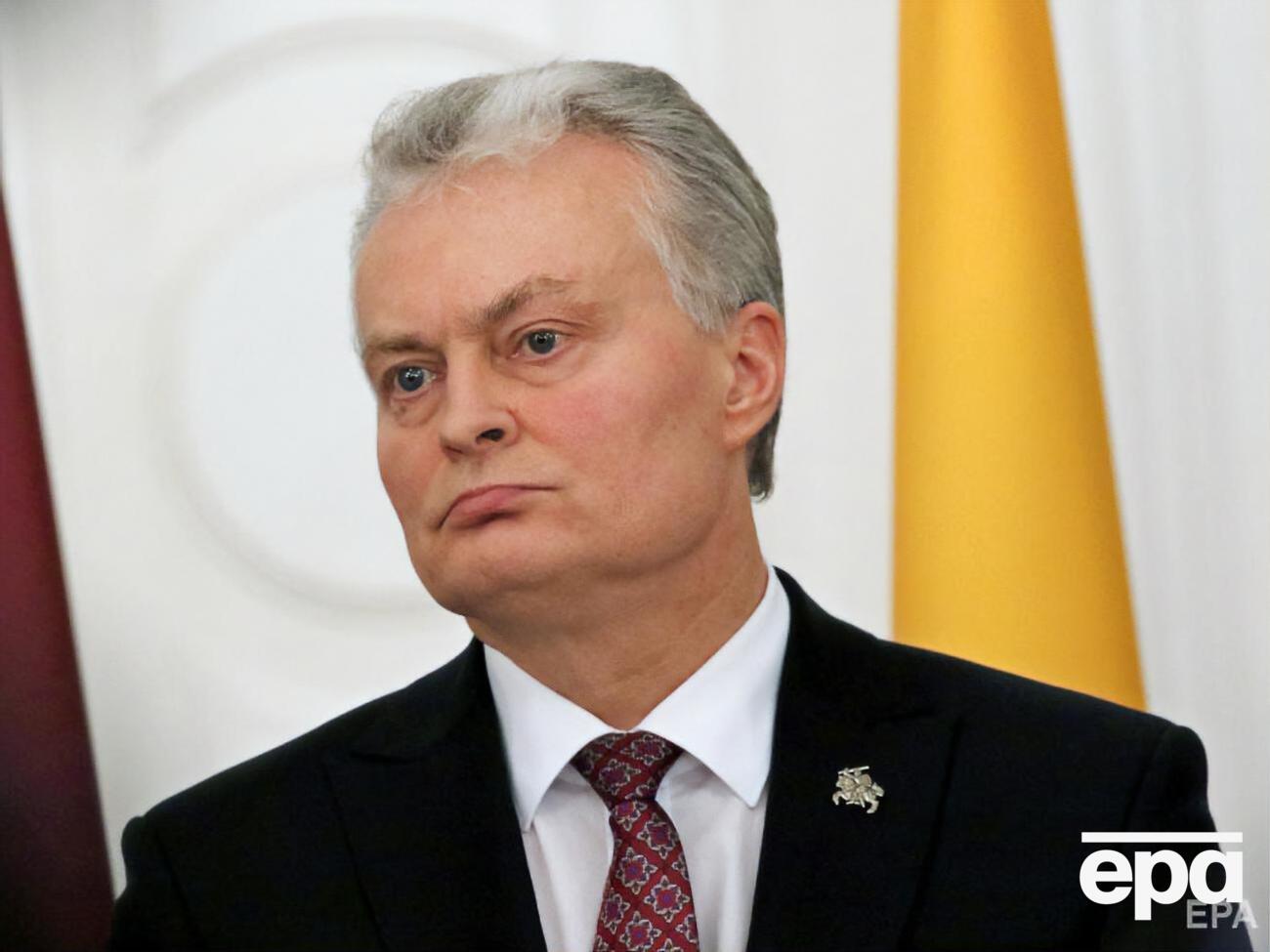 Науседа припустив часткове послаблення карантину після Великодня