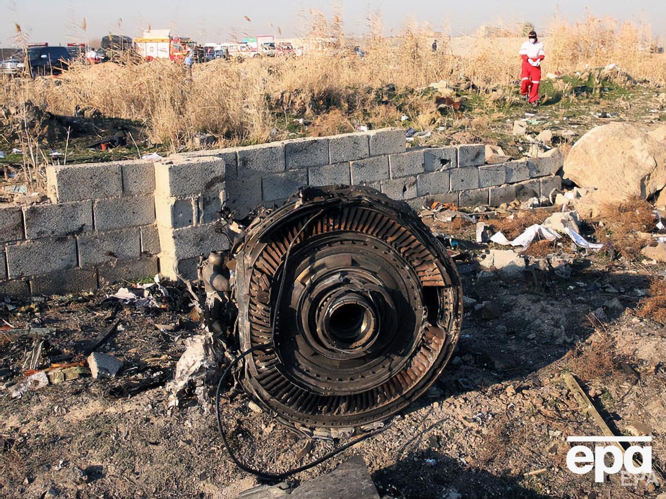 Літак МАУ іранські військові збили 8 січня 2020 року, незабаром після його вильоту з аеропорту Тегерана