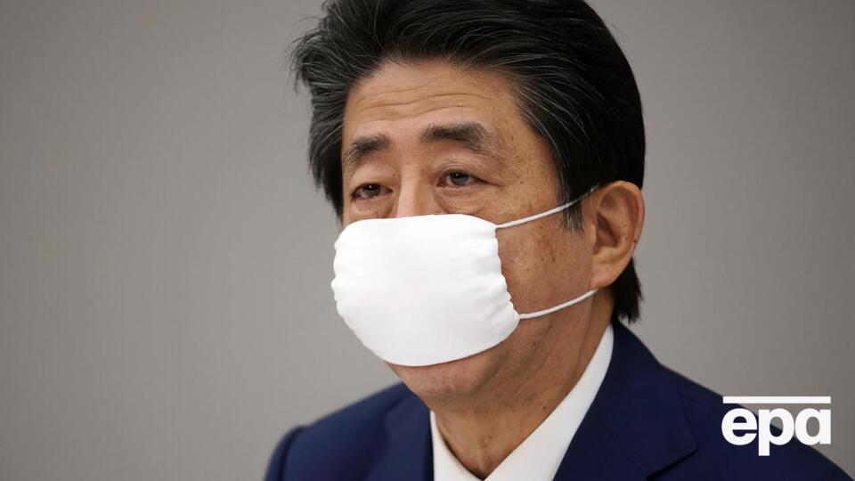 Сіндзо Абе повідомив, що режим НС діятиме у префектурах Сайтама, Тіба, Канагава, Осака, Хего і Фукуока