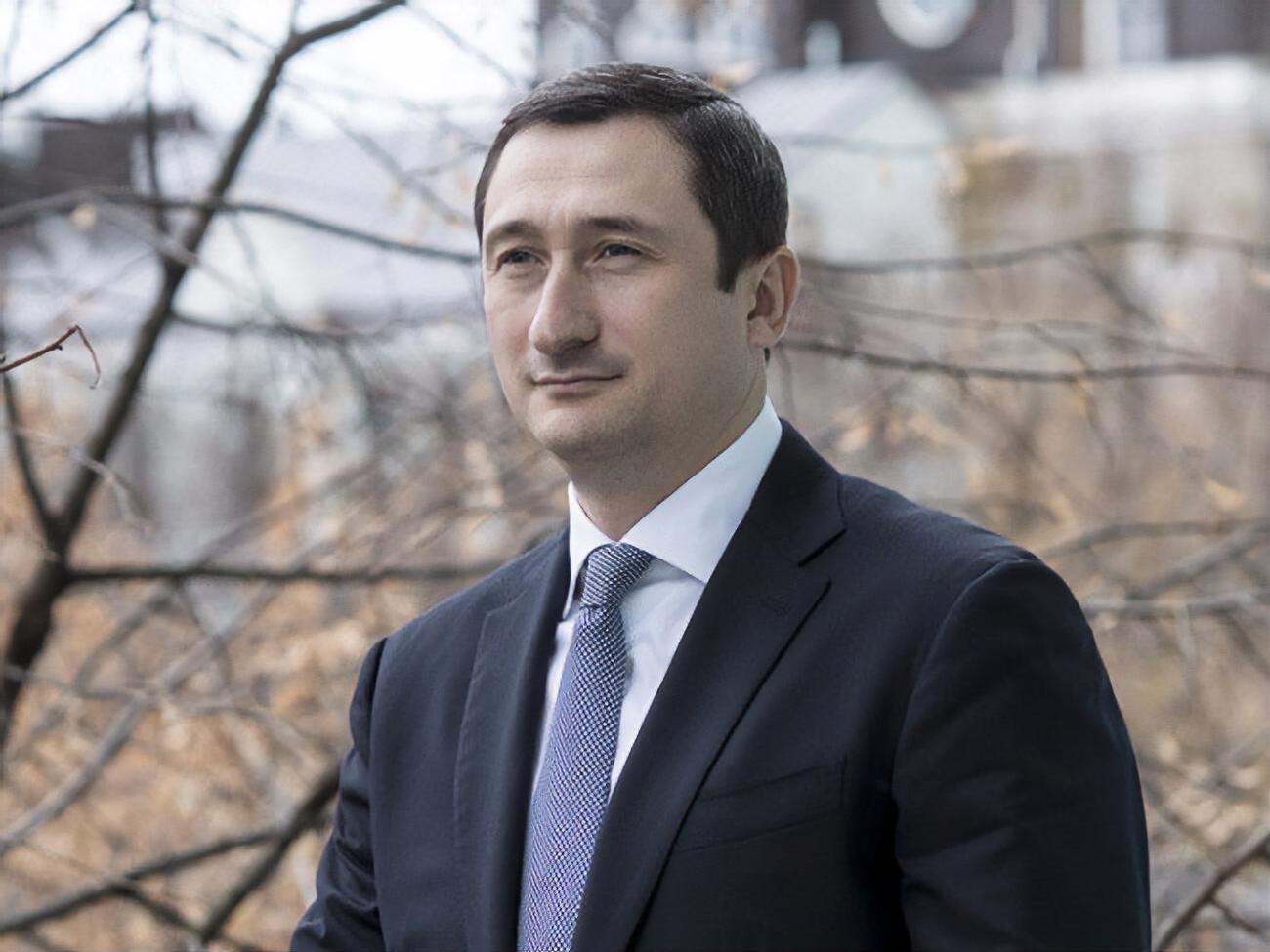 Журналисты утверждают, что при формировании предыдущего состава Кабмина в августе прошлого года Чернышов уже претендовал на пост руководителя Минрегиона