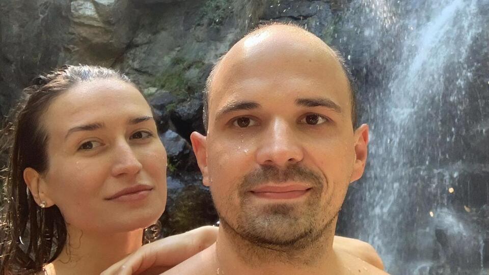 Про смерть чоловіка 6 квітня повідомила його дружина