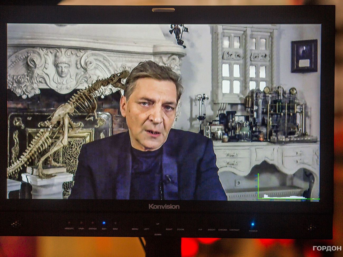 Невзоров: Сурков &ndash; ідеолог, це його професія. Але Володимир Володимирович віднедавна теж