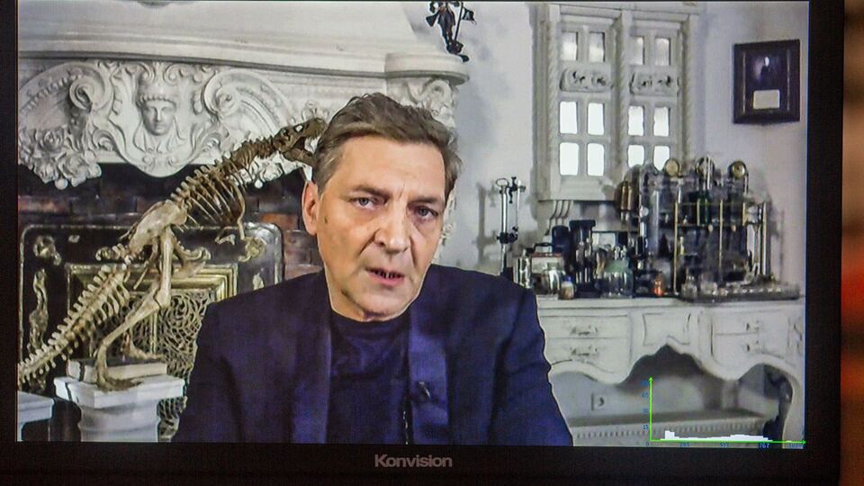 Невзоров: Сурков – ідеолог, це його професія. Але Володимир Володимирович віднедавна теж