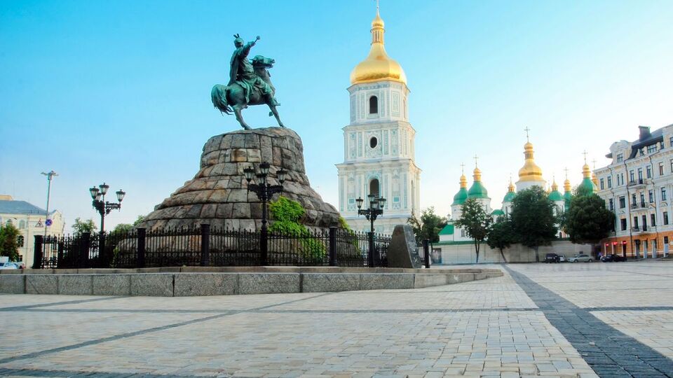 Обмеження через поширення коронавірусу діють в Україні із 12 березня