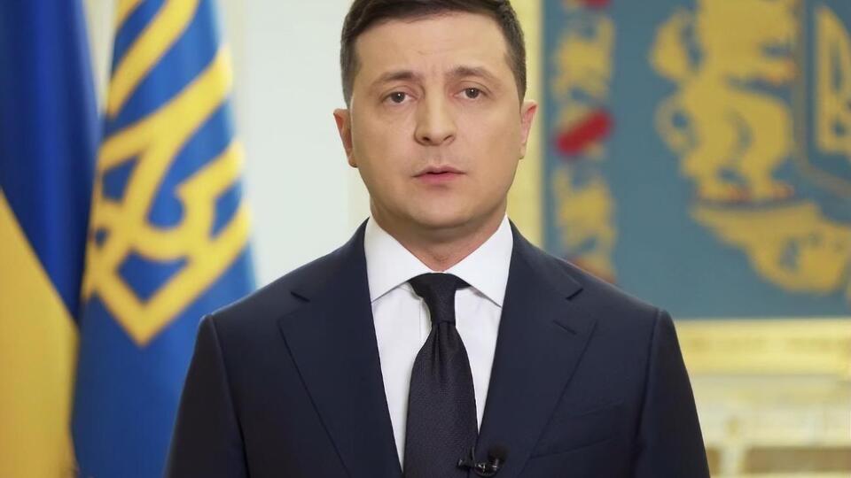 Зеленський: Усі обмеження є лише тимчасовими незручностями