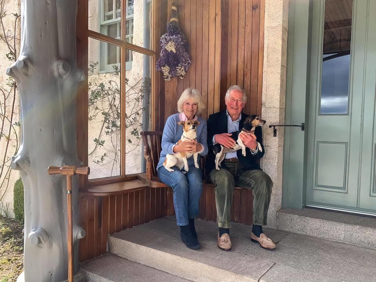 Принц Чарльз и герцогиня Корнуольская женаты 15 лет