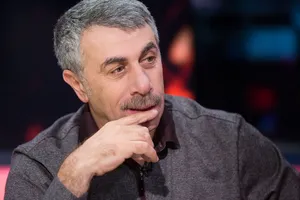 Комаровский отметил, что за рынком "Барабашово" стоит "махина швейной промышленности"