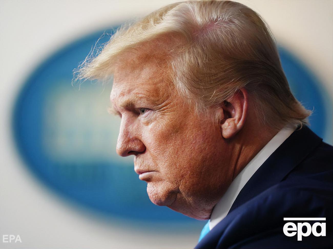 Трамп вважав, що тепла погода вб'є вірус