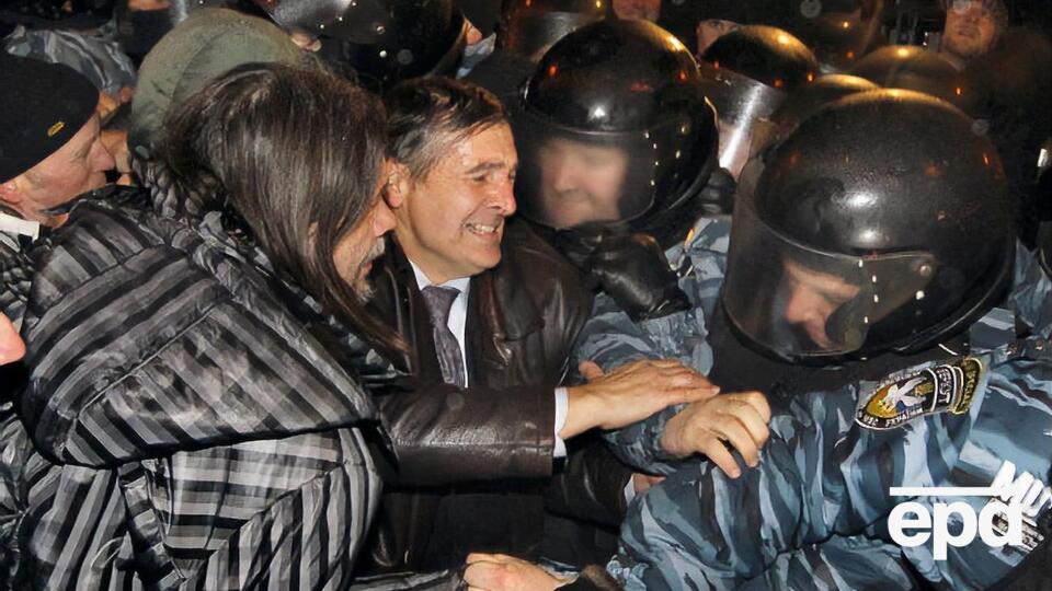 В результате расстрелов на Евромайдане 18–20 февраля 2014 года погибло 107 человек