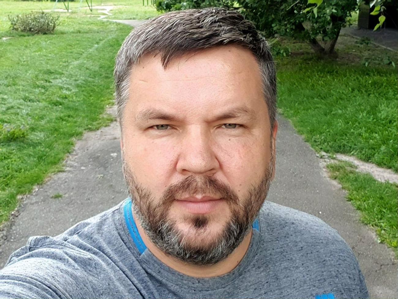 Передачу "Вата-шоу" ведет блогер Андрей Полтава