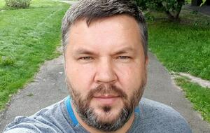 Передачу "Вата-шоу" веде блогер Андрій Полтава