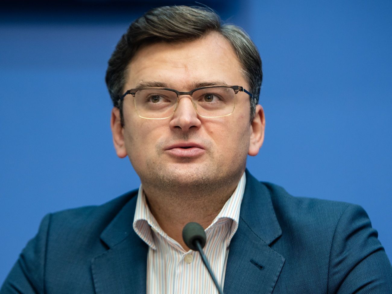 Кулеба заверил, что никогда не согласится на прямой диалог с боевиками