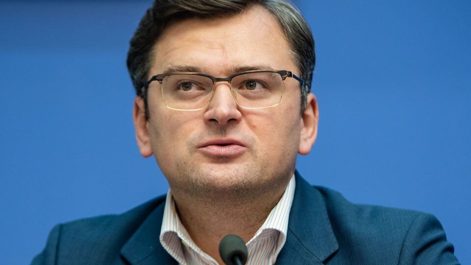 Кулеба заверил, что никогда не согласится на прямой диалог с боевиками