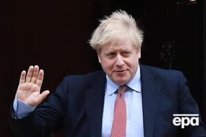 Джонсон из-за коронавирусной инфекции провел в интенсивной терапии четыре дня