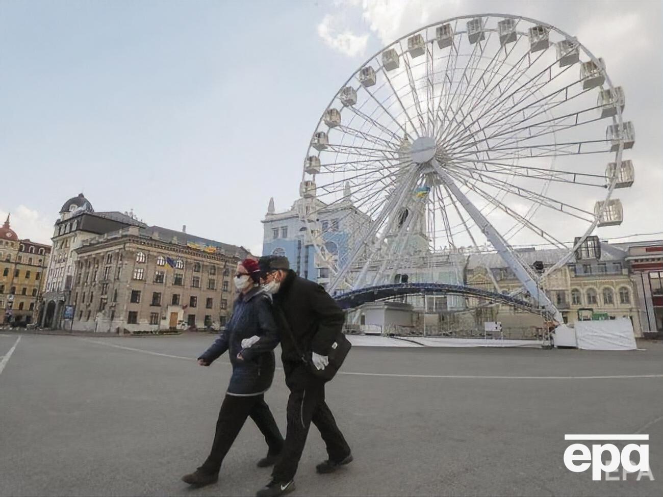 Карантин в Украине действует с 12 марта