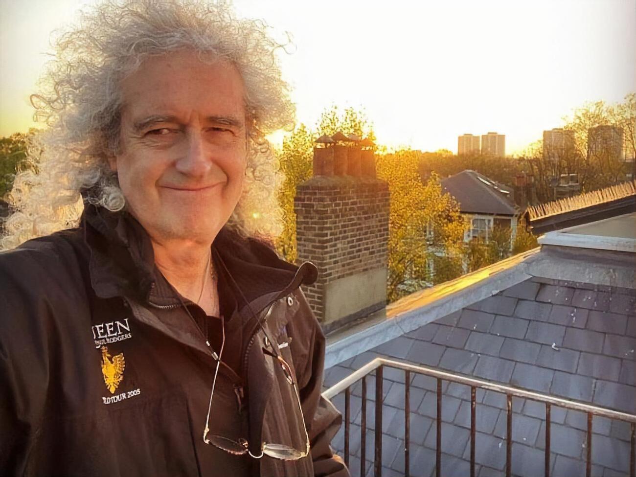 Солист Queen Брайан Мэй заявил, что Instagram заблокировал видео