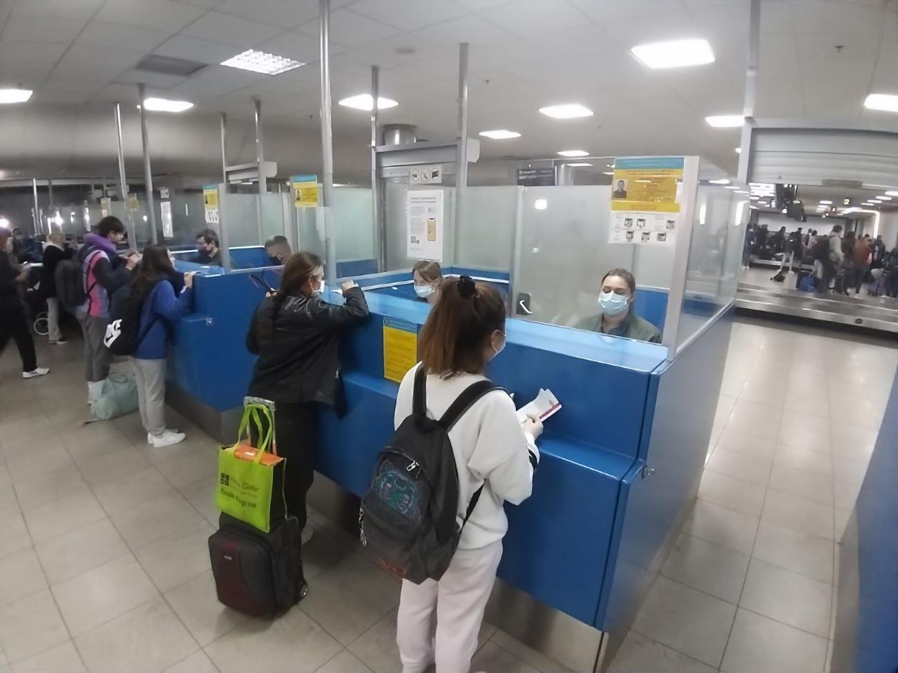 Самолеты прибыли из&nbsp;Бейрута, Софии и Ларнаки