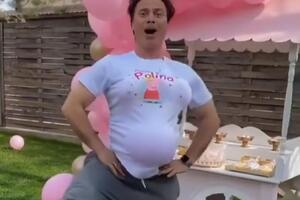 Дикий: А кто говорил, что быть папой легко?