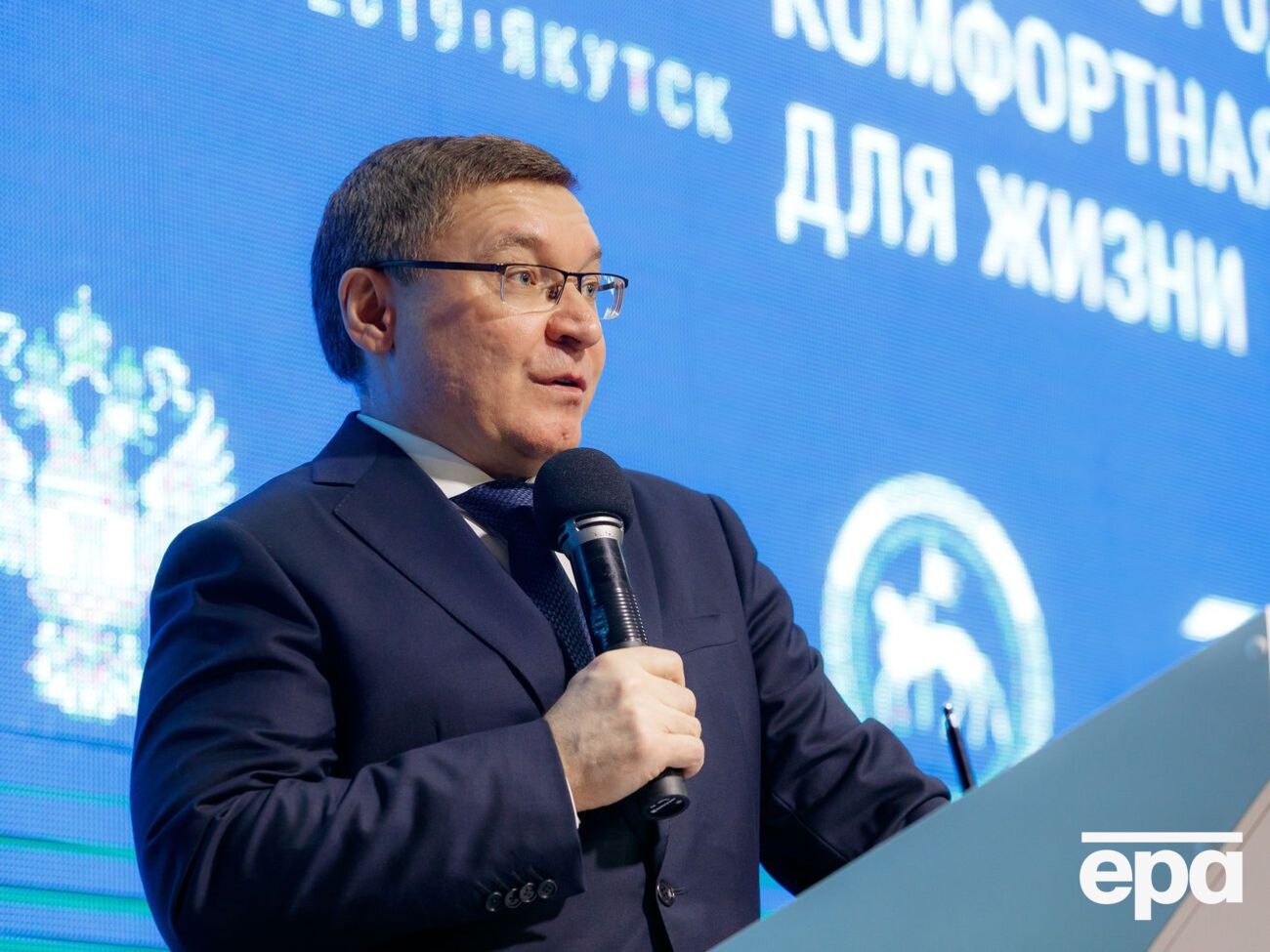 Коронавирус диагностировали у&nbsp;главы минстроя РФ и одного из его заместителей