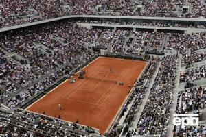 Турнір Roland Garros входить у четвірку турнірів серії Великого шолома