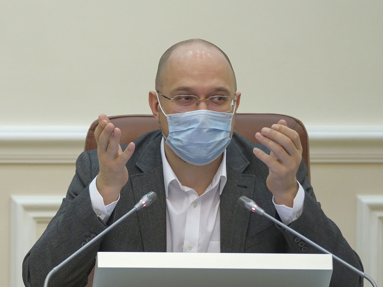 Шмигаль:&nbsp;Послаблення карантину не означає, що коронавірусу більше немає або він став менш небезпечним. Ми маємо навчитися жити та працювати в нових умовах