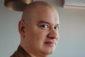 Кошевой показал, как они с коллегами из "Квартал 95"избили друг друга