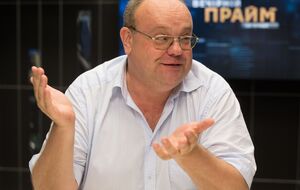 Павелко, как нашкодившего щенка, выставили из дисциплинарного комитета ФИФА. "Сколь веревочка ни вейся – а совьешься ты в петлю!"