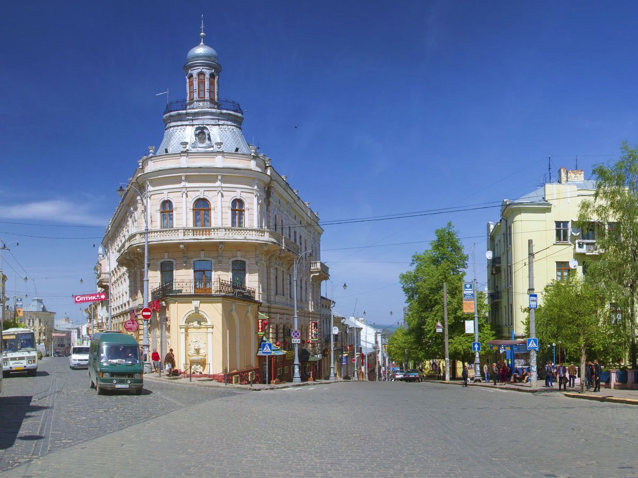В Черновицкой области зафиксировано 2324 случая COVID-19, умер 81 человек
