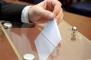 Місцеві вибори в Україні відбудуться 25 жовтня