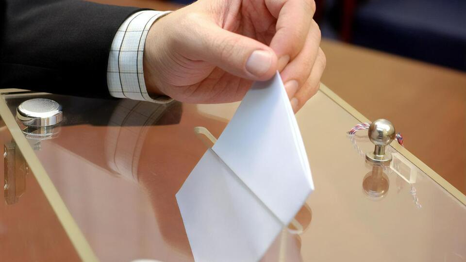 Місцеві вибори в Україні відбудуться 25 жовтня