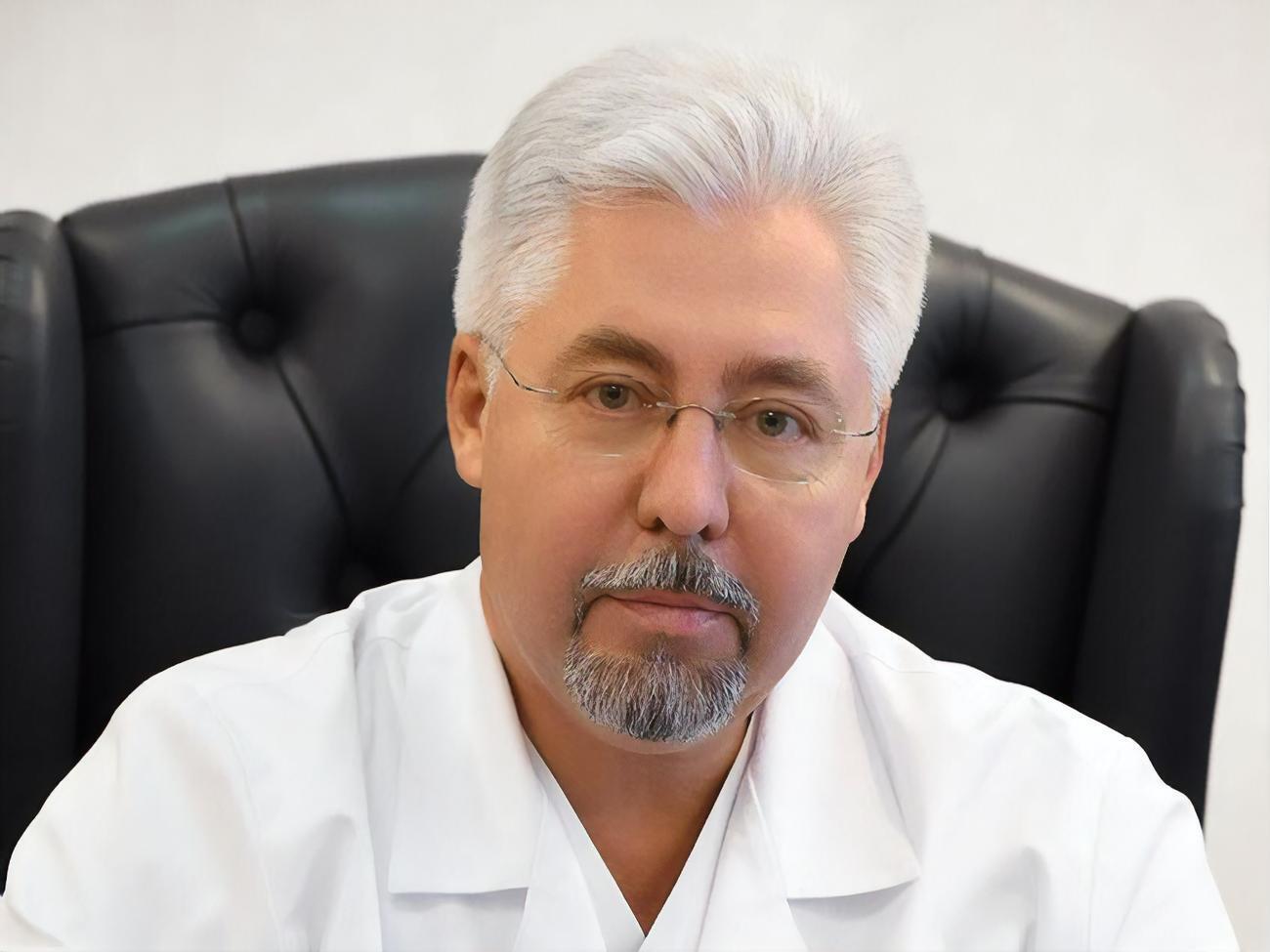 Шабунін каже, що спілкується з колегами тільки за допомогою відеоконференцій