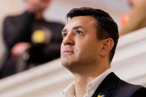 Тищенко: Бережіть своїх матерів!