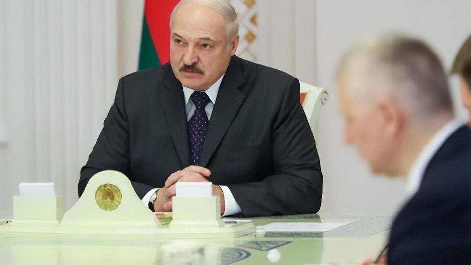 Лукашенко: Ми взагалі нічого не закривали й нікого не обмежували, ми просто попередили людей: бережіть себе