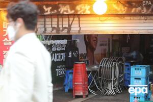 Из-за вспышки коронавируса власти Сеула приостановили работу клубов и баров