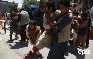 Взрыв произошел на похоронах полицейского офицера