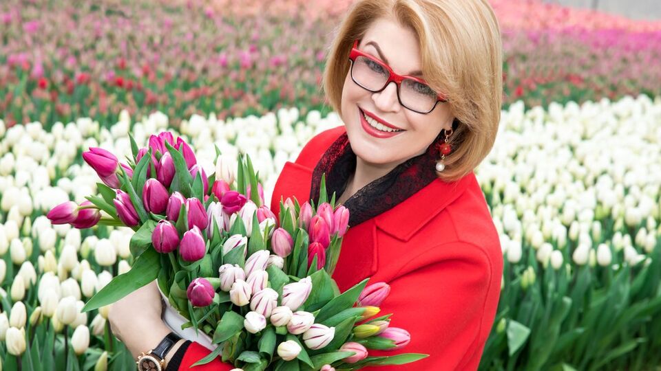 Марина Кинах: Моя "религия" заключается в следующем: жизнь – это постоянное развитие. И смысл жизни – двигаться вперед, не стоять на месте, заниматься познанием и самопознанием
