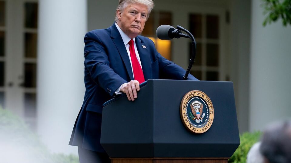 Пресслужба Білого дому: Пенс кілька днів спілкуватиметься із Трампом телефоном