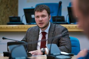 Карасев считает, что Криклию (на фото) придется "хорошенько постараться, чтобы отбить информационные вбросы качественным инфраструктурным результатом"