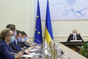 Шмыгаль призвал СМИ не вводить население в заблуждение