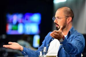 Раімов: Обтяжувати себе правом судити – облиште