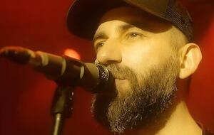 "Мачете": Когда мой папа уходил из этого мира, была зима, тишина и съемная квартира. Он не оставил после себя ничего лишнего. Несколько слов: "Люблю вас и Всевышнего"