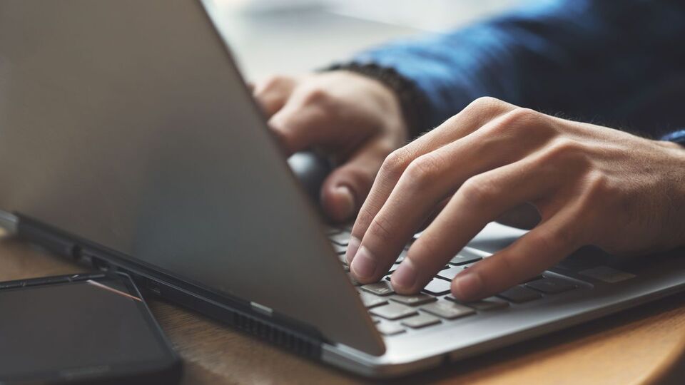 Как сообщили в СБУ, в отношении 16 агитаторов, действовавших по заданию российской стороны, открыты уголовные производства