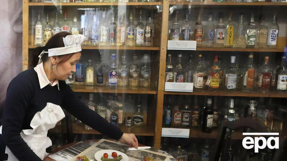 В РФ рассматривают возможность запрета покупать алкоголь лицам до 21 года