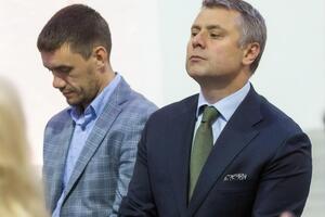 Витренко (справа) заявил, что из-за сокращения должности через два месяца его уволят из "Нафтогазу"
