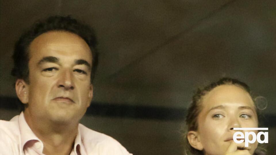 Олсен і Саркозі познайомилися 2012 року, а 2015-го зареєстрували шлюб