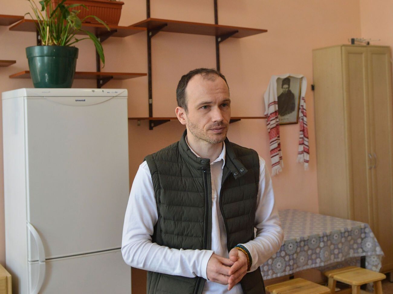 За словами Малюськи, якщо закони ухвалять, на волі може опинитися приблизно три тисячі ув'язнених