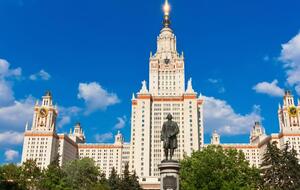 Студенты МГУ требуют наказания за приставания со стороны преподавателей